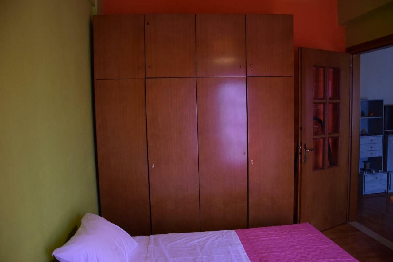 Apartament Lena'S & Zoe'S Néa Péramos Zewnętrze zdjęcie