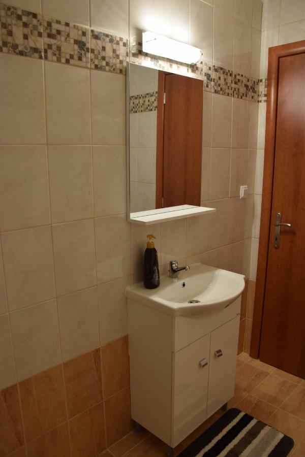Apartament Lena'S & Zoe'S Néa Péramos Zewnętrze zdjęcie