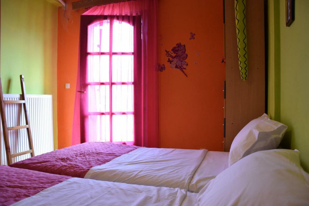Apartament Lena'S & Zoe'S Néa Péramos Zewnętrze zdjęcie
