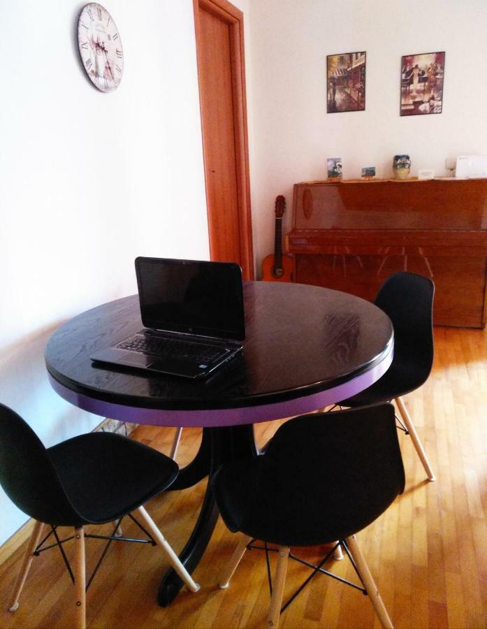 Apartament Lena'S & Zoe'S Néa Péramos Zewnętrze zdjęcie